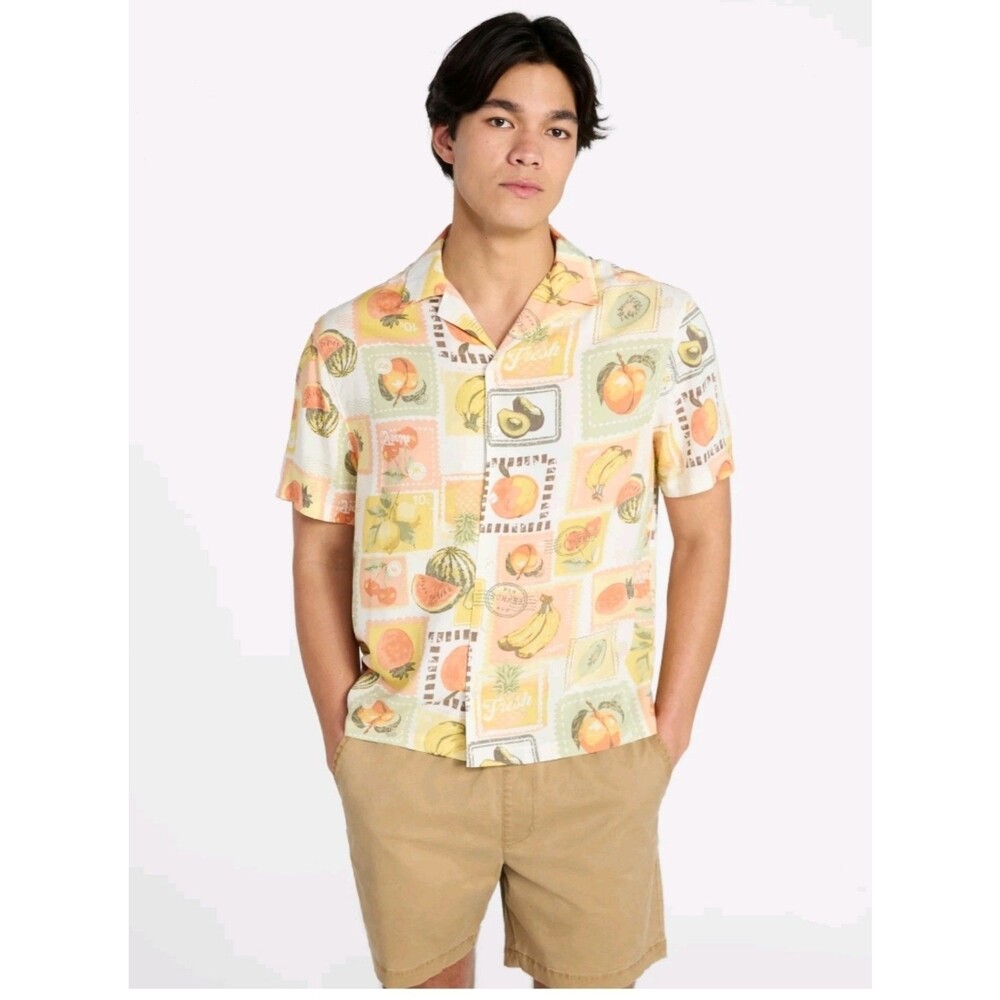 NWT No Boundaries Hawaiian Fruit Peaches Summer Short Sleeve Button Up Men's XS